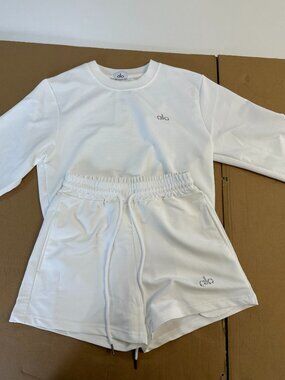 ALO White Long-Sleeve Top & Shorts Set — Size S